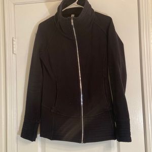 Lululemon Scuba jacket size 6